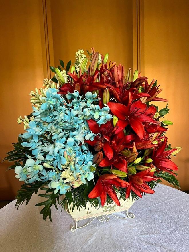 Large mixed flower basket arrangement
